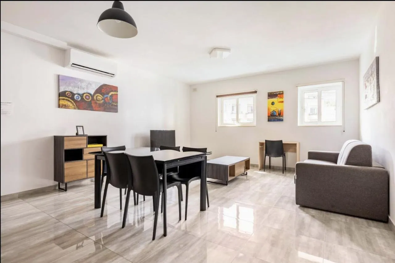 F8 Modern And Bright Apartment In Malta Msida Malta