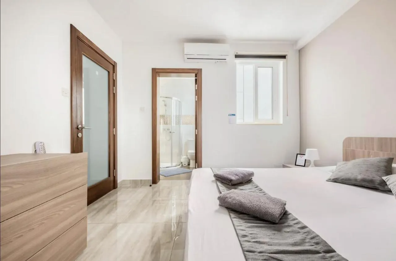 F8 Modern And Bright Apartment In Malta Msida Malta